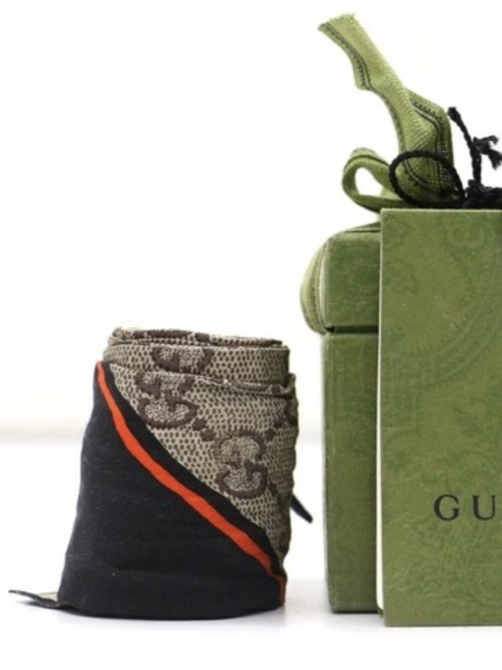 GUCCI Twill Monogram GG Bees Twill Neck Bow Scarf (CSC039343)
